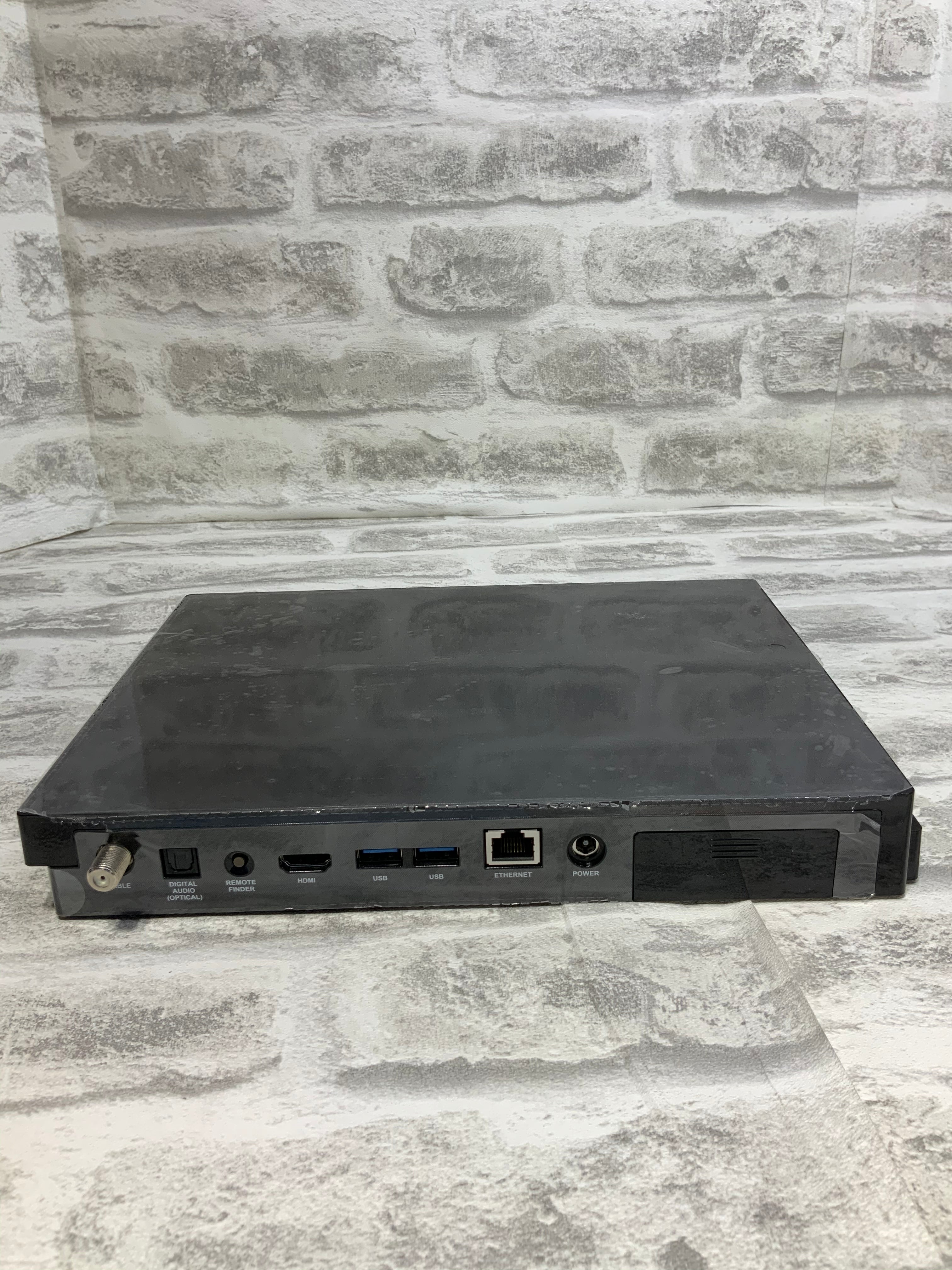 TiVo Edge for Cable | Cable TV, DVR and Streaming 4K UHD Media Player (7524015505646)